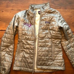 Patagonia Gray Lightweight Puffer Size S